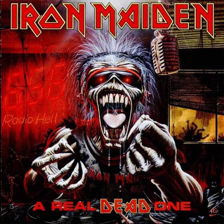 Eddie como locutor de radio en la portada del álbum en directo A Real Dead One (1993) de Iron Maiden.