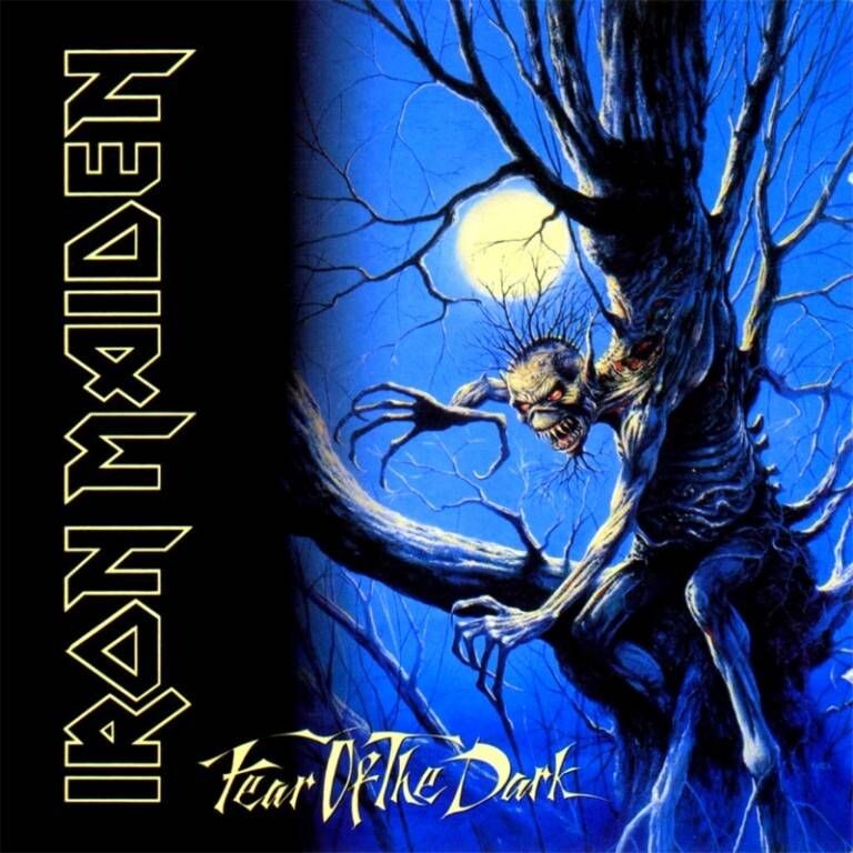 Eddie convertido en una criatura del árbol en la portada del álbum Fear of the Dark (1992) de Iron Maiden.