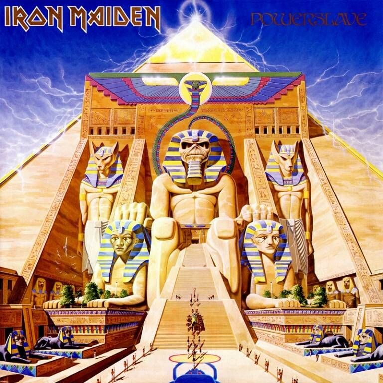 Eddie como faraón en la portada del álbum Powerslave (1984) de Iron Maiden.